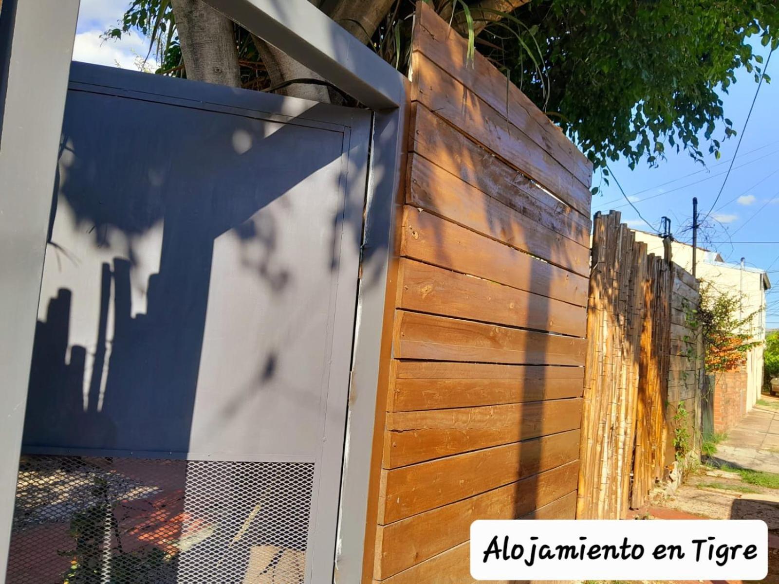 Alojamiento En Tigre Buenos Aires Hotel Buitenkant foto
